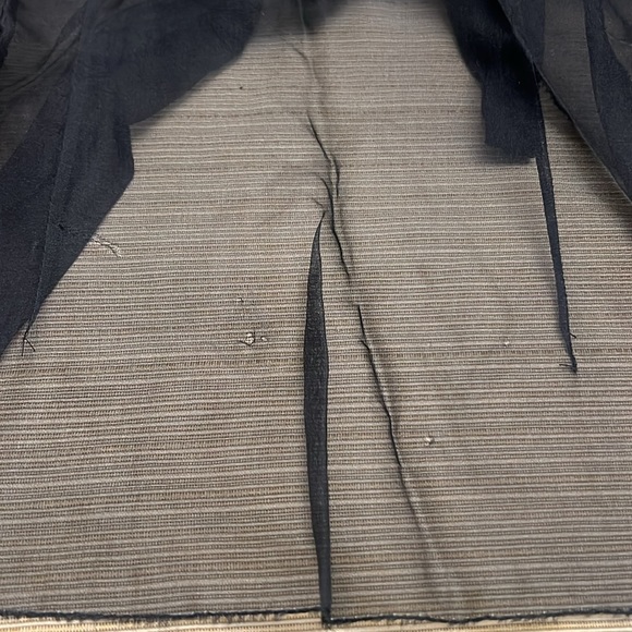 Nicole Miller black top 100% Silk Size 8 black Ripped top see through style top - Picture 9 of 12